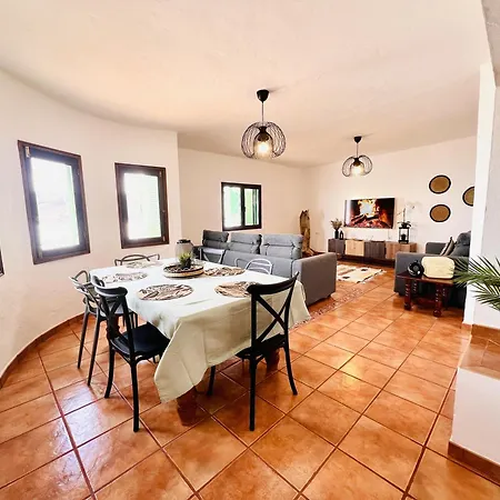 Lanzarote Moon Vila *