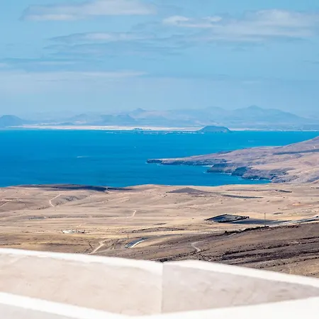Lanzarote Moon Villa Tias